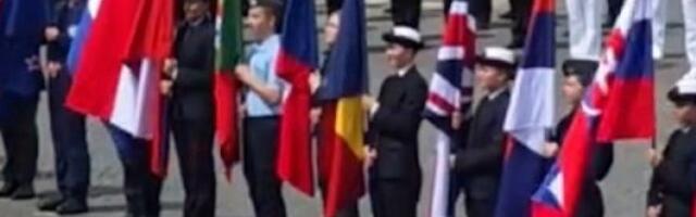Blokaderi crknite od muke! Vučić u Parizu ispisao istoriju: Naša zastava sijala pred celim svetom (VIDEO)
