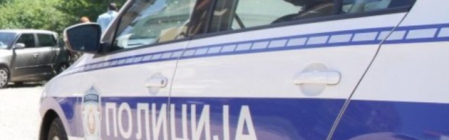 Aleksandar i Marija sa decom šetali psa: Ispred komšijinog dvorišta usledio je HAOS KOJI SE ZAVRŠIO KRVOPROLIĆEM