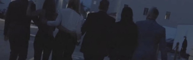 Fanovi Prijatelja su besni jer u novim epizodama nema nijednog crnog glumca i Tviter gori