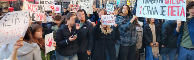 Učenici tri beogradske srednje škole u belom štrajku: Stupaju u BOJKOT OCENJIVANJA