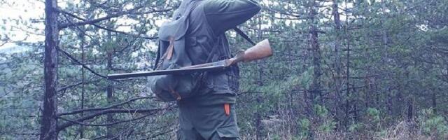 Kakav vuk, strašan vuk! Možda je umakao hajci, ali Žarku nije, pogledajte šta se desilo (FOTO)