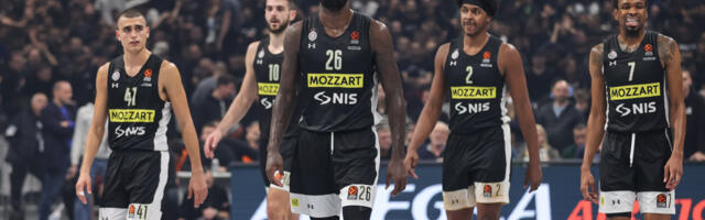 "Gađali me ajfonom od 1.000 evra": Bivši igrač Partizana otkrio detalje sa večitog derbija