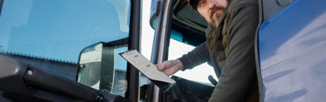 На прелазу Хоргош теретна возила на излаз чекају четири сата, на Батровцима два сата