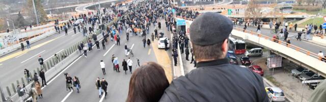 Blokirana Srbija u 10 slika - hapšenja, incidenti i scene hrabrosti