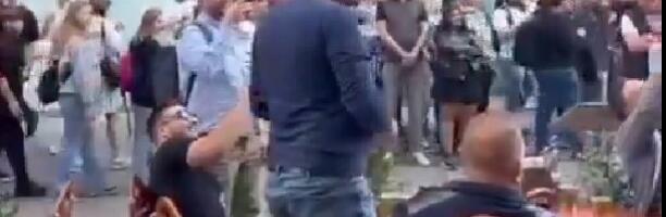 DELIJE NAPRAVILE SPEKTAKL U MINHENU: Darko Plavšić dočekan ovacijama na Marijenplacu! (VIDEO)
