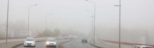 AMSS: Oprez zbog magle, višesatna zadržavanja teretnjaka na izlazu