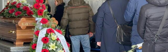 Ministar poslao venac na sahranu Beti Đorđević: Evo šta piše na njemu