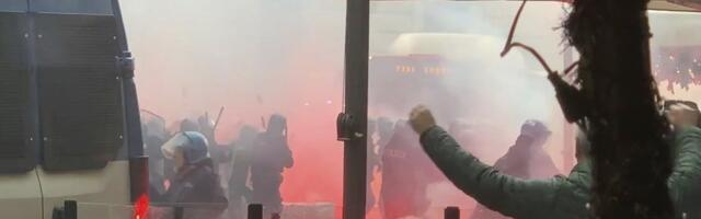 DEMOLIRALI GRAD, PA DOLIJALI! Hapšenja zbog HAOSA u Napulju, navijače čeka ROBIJA!