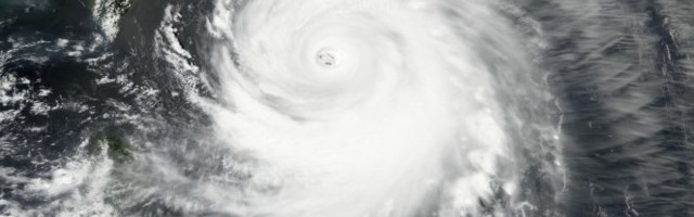 TAJFUN MOLAVA PUSTOŠI REGION! U Vijetnamu 25 osoba poginulo, a na desetine se vode kao nestali!