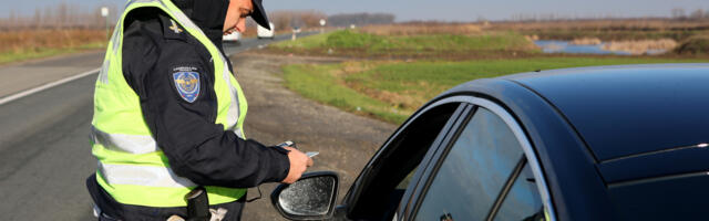 AKO VAM NEMCI NAĐU OVO U KOLIMA, OPELJEŠIĆE VAS! Pljušte kazne i kod nas, samo ovoliko možete da natovarite vozilo