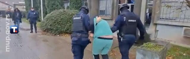 Blokaderi se potukli, zapalili auto, pa masno slagali: Policija našla drogu i snimke koji otkrivaju istinu