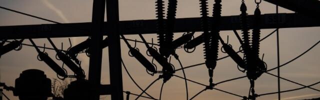 Nekoliko srpskih sela na Kosovu dočekalo Novu godinu bez struje