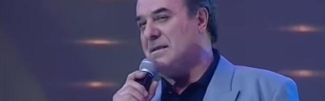 "Našli smo ga na podu, imao je teži moždani udar": Brat čuvenog jugoslovenskog pevača otkrio detalje njegovog života i smrti