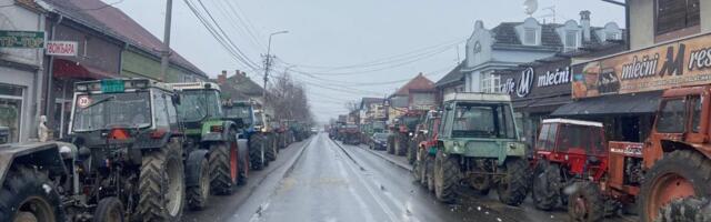 Poljoprivrednici i za sutra sutra najavljuju blokade saobraćajnica, zahtevaju zabranu uvoza svih poljoprivrednih proizvoda