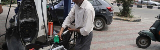 Индијске рафинерије купиле иранску нафту први пут од 2019. године