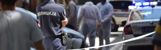 TRI METKA U GRUDI, JEDAN PRAVO U SRCE! "Zemunac" ubijen pred kućnim pragom, izdahnuo tada ženi na rukama! Brutalna likvidacija zbog OVOGA ostala BEZ EPILOGA!