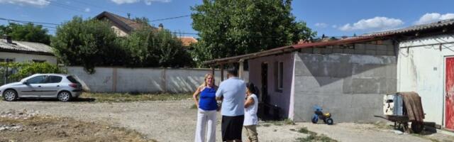 KABLARU POTREBNA TRAJNA REŠENJA: Stanovnici razgovarali o problemima koji godinama opterećuju njihove porodice