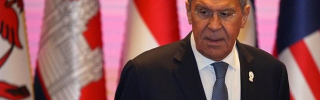 "JOŠ NIJE TOLIKO KRVAVO, ALI..." Lavrov izdao ozbiljno upozorenje, opasnije je nego pred Drugi svetski rat!