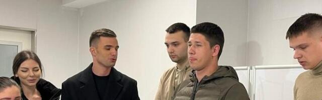 POVREĐENI PAVLOVIĆ SE OBRATIO IZ URGENTNOG CENTRA: Ispričao kako se dogodio incident - Pekle su nas oči, ali morali smo da izdržimo!