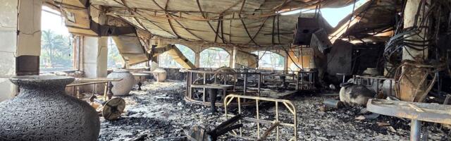 Snimljen trenutak kada vatra kreće da guta noćni klub: Plesačica u šoku gleda, usledio horor!