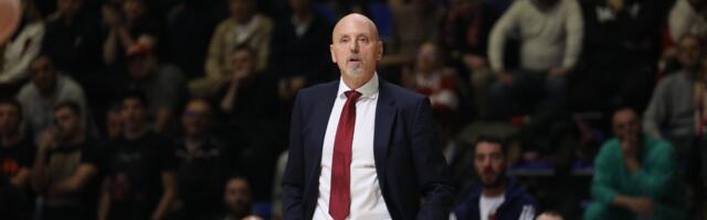 Saša Obradović se zbunio na konferenciji posle debakla od Valensije, nije znao na kom jeziku priča