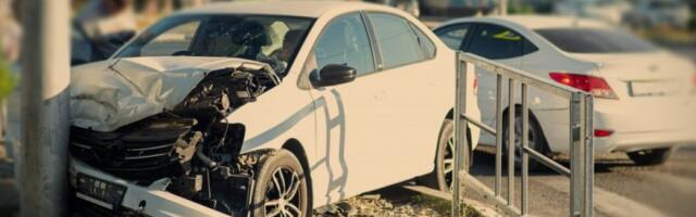 "AUTO NIJE NJEGOV, SEO ZA VOLAN PIJAN I DROGIRAN I ODVEO DEVOJKU U SMRT!" Jezivi detalji nesreće kod Aleksinca: Tinejdžerki pukla kičma, nije joj bilo spasa!