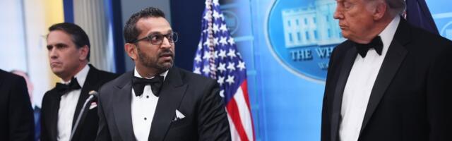 (VIDEO) Počinje čistka u SAD nakon napada na Trampa! Zašto je šef FBI bio izostavljen iz manifesta? Njegovo ponašanje tokom pucnjave iznenadilo sve