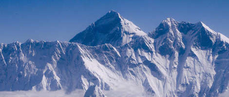 Mont Everest 'porastao' za 73 centimetra