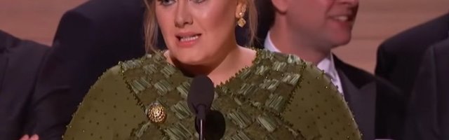 Adel izgubila neverovatnih 45 kilograma: OVA dijeta je prepolovila, a milioni ljudi hrle da smršaju na ovaj način