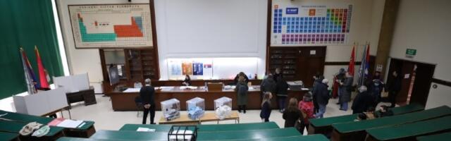 Sednica od 3 minuta: GIK proglasio konačne rezultate izbora