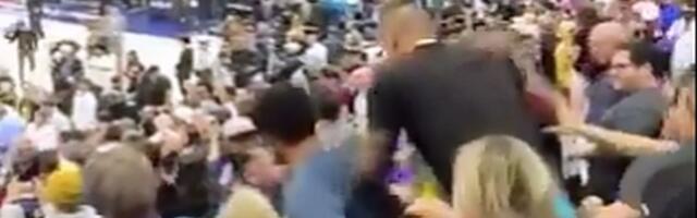 VIDEO: Braća Jokić se tukla na tribini, NBA istražuje incident