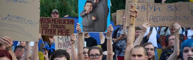 EU i dalje izražava sumnje u Ukrajinu, uprkos tome što je Zelenski povukao sporni zakon o borbi protiv korupcije