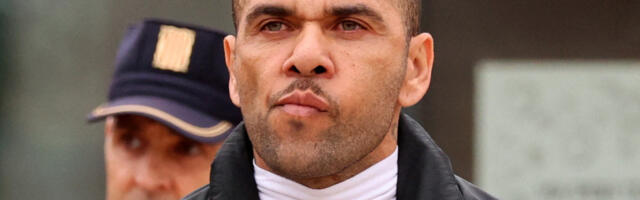 Dani Alveš kakvog do sada niste videli - Bivši fudbaler u ulozi propovednika