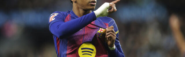 Skandal - Jamalov otac se svađao sa navijačima, obezbeđenje moralo da ga smiruje (VIDEO)