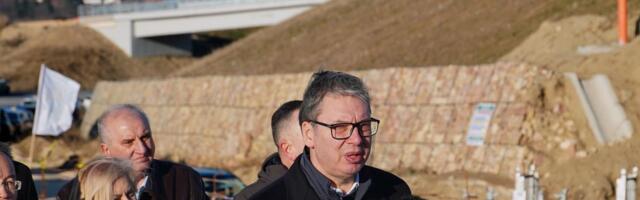 Vučić: Čestitam Srbima na KiM na hrabrosti i jedinstvu, znaju da smo uvek sa njima