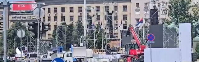 U toku završne pripreme za skup "Srbija, jedna porodica": Kurir televizija ispred Skupštine: Evo kako teku pripreme i šta vas sve čeka (VIDEO)