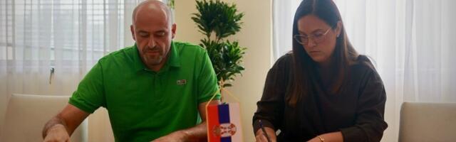 Ministarka Pavkov: "Gradimo nove kilometre kanalizacije u Velikom Gradištu za bolju zaštitu Dunava" (FOTO)