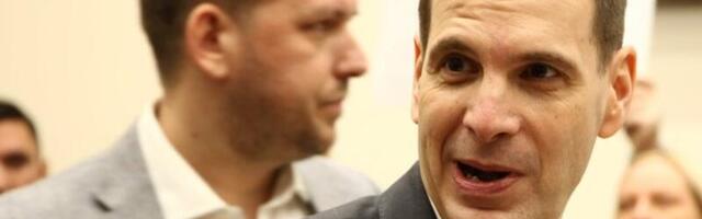 Sramno! Stranka lažnog patriote preti: Opozicija protiv izgradnje časnog krsta!  (VIDEO)