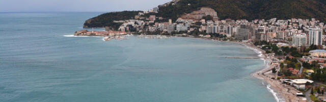 Telo muškarca more izbacilo na Slovensku plažu u Budvi