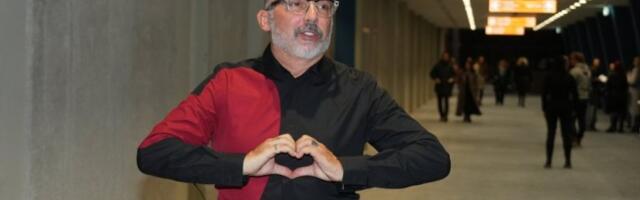 ŠTA SE DESILO NA KONCERTU TONIJA CETINSKOG?! Pojavio se ŠOK-SNIMAK, javnost u SUZAMA zbog ovog kadra! (VIDEO)