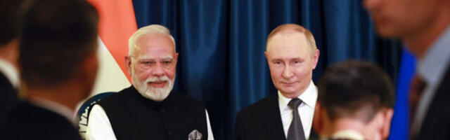 Индија пркоси Трампу, купuje моћно руско оружје