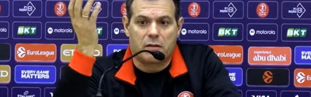 Dimitris Itudis objasnio novinaru posle Zvezde: "Mnogi od vas ne mogu da prate igru, vi niste eksperti..."