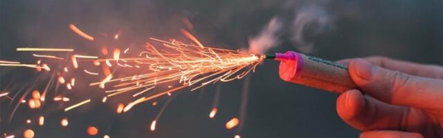 DECA OSTAJU BEZ PRSTIJU, ŽIVOTINJE UMIRU OD STRAHA...! Horor posledice korišćenja petardi! STRUČNJACI IZDALI OZBILJNO UPOZORENJE!