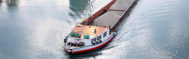 OPASNOST OD ZAGAĐENJA NA DUNAVU: Delimično potonula barža sa više od 1.100 tona đubriva, prekoračene dozvoljene vrednosti amonijum-nitrata!