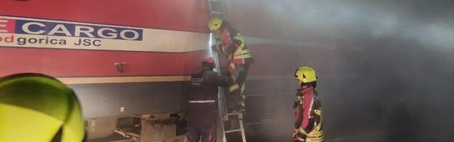 Drama u Bijelom Polju! Zapalila se lokomotiva teretnog voza, intervencija trajala tri sata