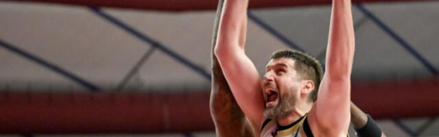 Đorđe Gagić usred rata i dok padaju bombe u Dubaiju osvojio trofej