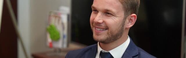 Draško Stanivuković i dalje u pritvoru: "Nadam se da i advokata nisu zadržali na granici..."