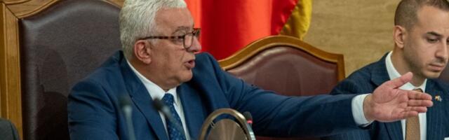 Mandić: Pripremaju se spiskovi osoba kojima bi mogao biti zabranjen ulazak u Crnu Goru