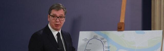 Naš čovek iz Beča: Otvara bandere, obećava sve i svašta... Srbija se pretvorila u Vučića