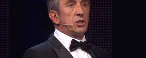 "DOLAZI MI LOGOPED SVAKI DAN" PRVO OGLAŠAVANJE ŽIKE JAKŠIĆA NAKON ŠTO JE ZAVRŠIO U BOLNICI Voditelj otkrio da li se vraća na male ekrane